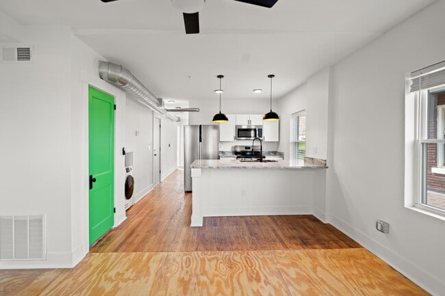 Photo - 217 W 13th St Unit 2B