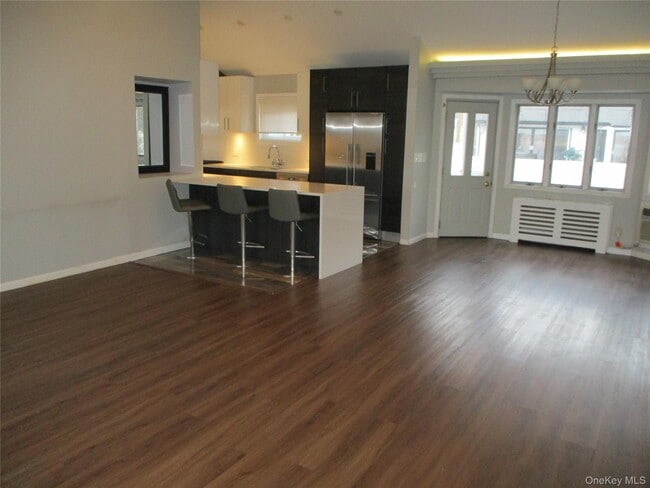 Photo - 99 N Strathmore St