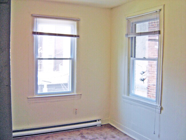 Photo - 1403 Madison Ave Unidad 1403-2R