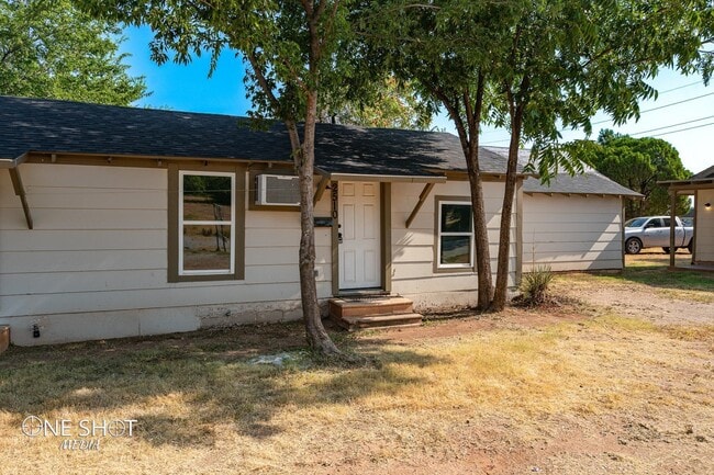 Photo - 2510 S 2nd St