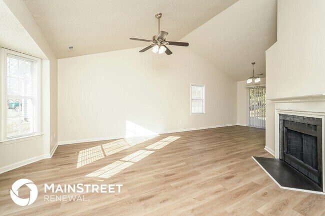 Photo - 108 Hammond Dr