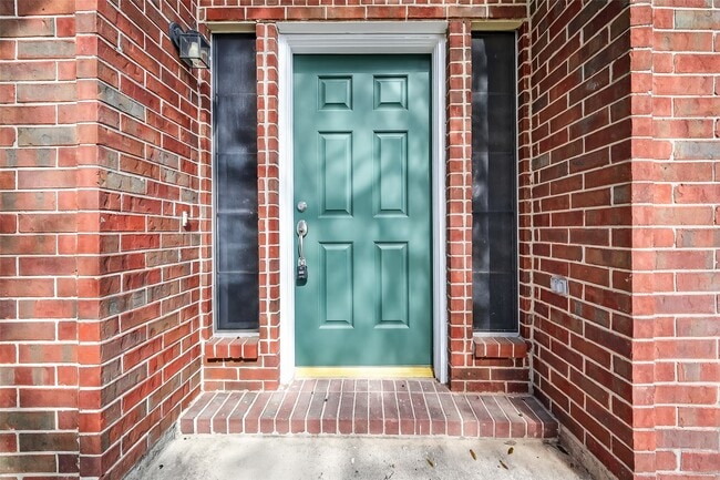 Photo - 7115 Renfro Dr