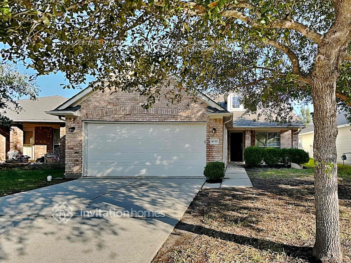 Photo - 4030 Falvel Shadow Creek Dr