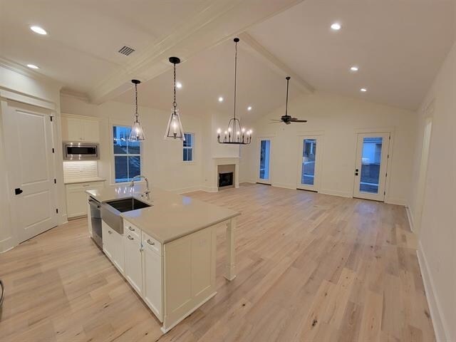 Photo - 475 Karcher Ave