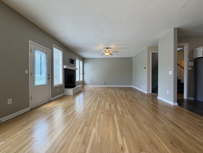 Photo - 13885 W 153rd Terrace