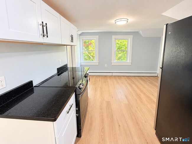 521 Moose Hill Rd Unit 3