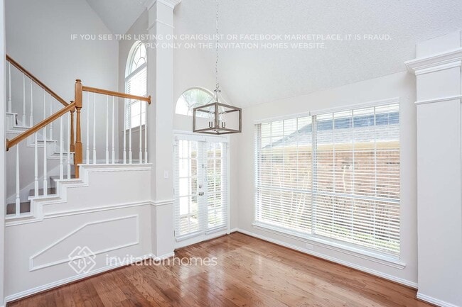 Photo - 808 Olde Towne Dr