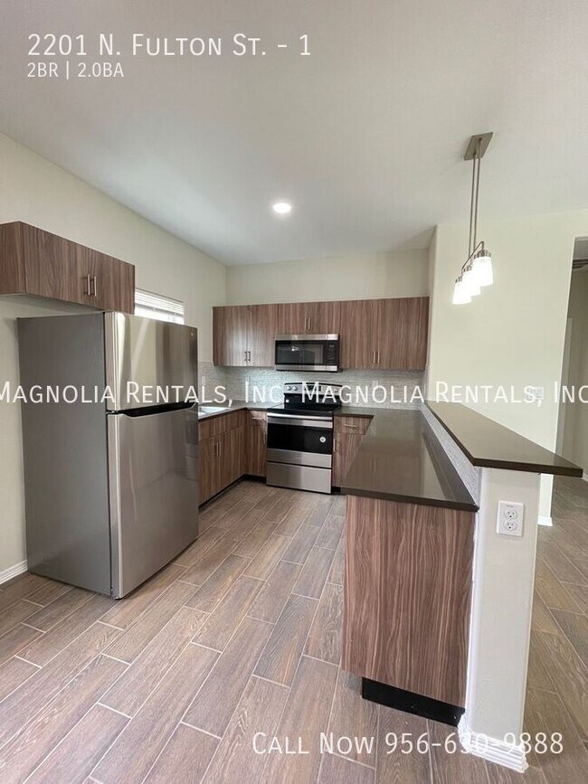 Photo - 2201 N Fulton St Unit 1