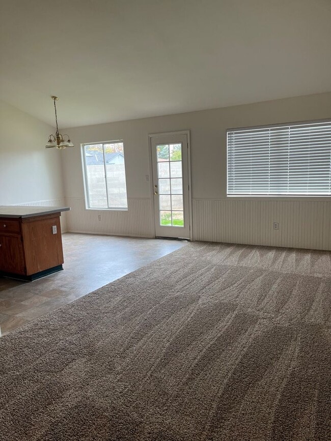 Photo - 5002 Canyon Peak Dr