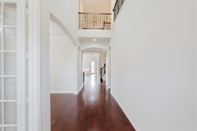 Photo - 10809 Grecian Dr