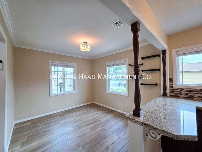 Photo - 4449 Shadeway Rd