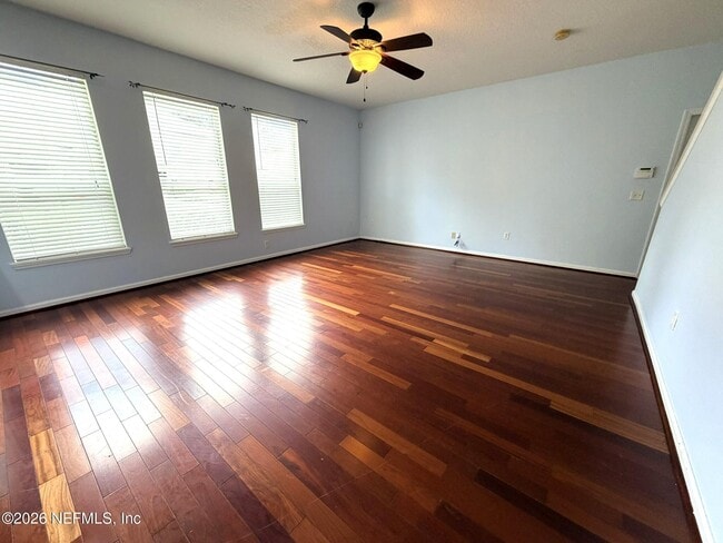 Photo - 321 Pecan Grove Dr