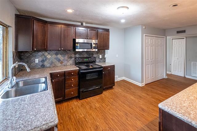 Photo - 3401 Tarkio Rd