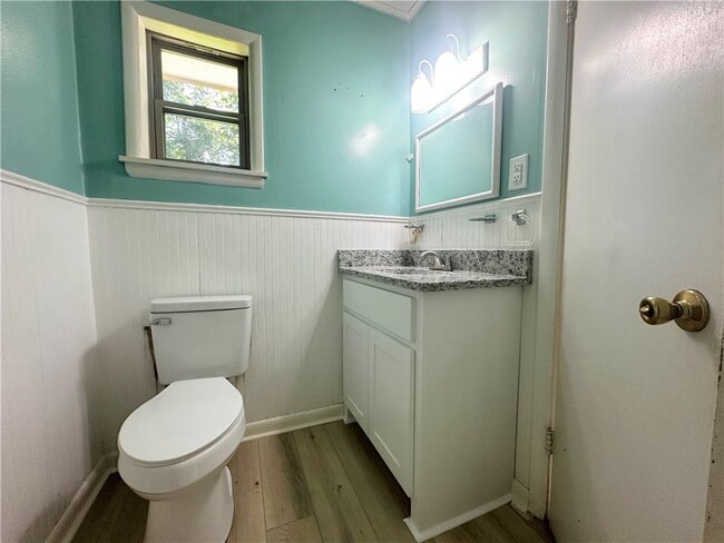 Building Photo - 515 Fallin Ave