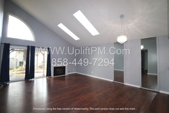 Photo - Large 3 Bedroom, 2 Bathroom Condo in Escondido Unidad 84