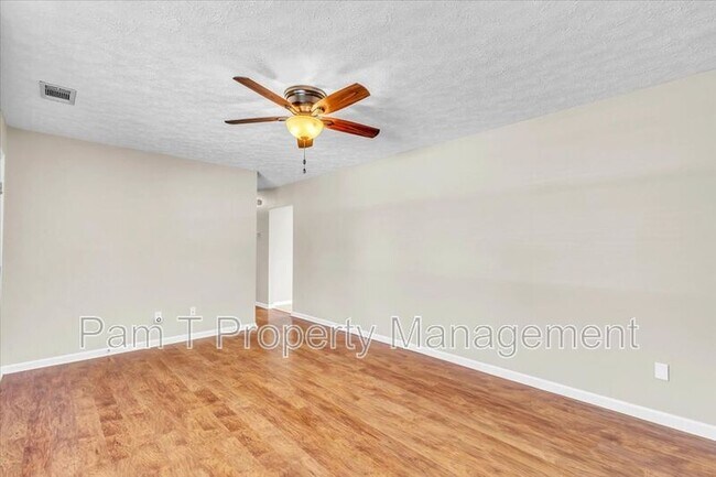 Photo - 1013 Reita St