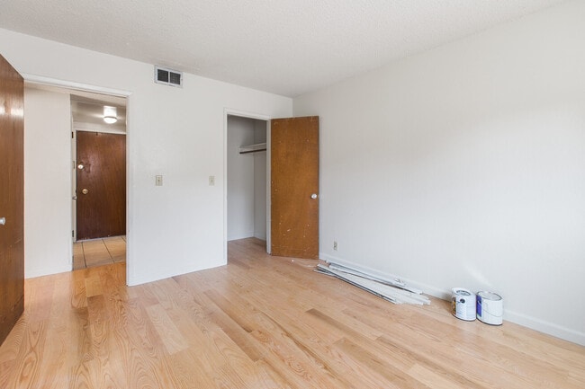 Photo - 2606 Benvenue Ave