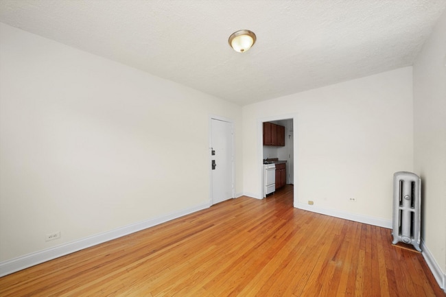 Photo - 2649 N Spaulding Ave