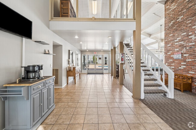 Lobby - Kimberly Woods Apartments