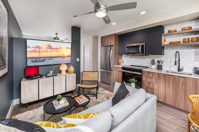 Building Photo - Skylar Grand Rental