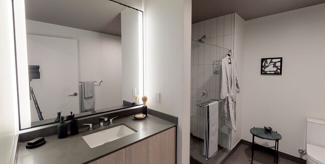 Photo - 1150 S Michigan Ave