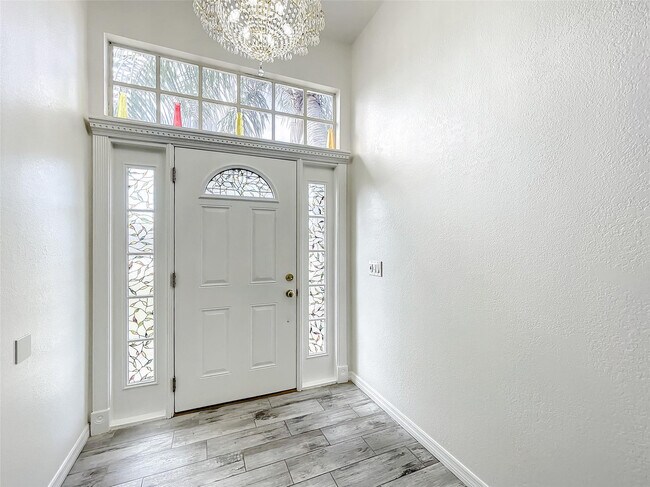 Photo - 2887 SW Ann Arbor Rd