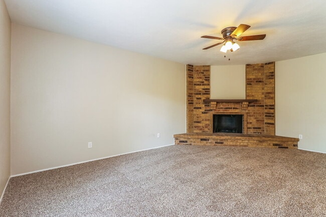 Photo - 3805 Bee Tree Ln