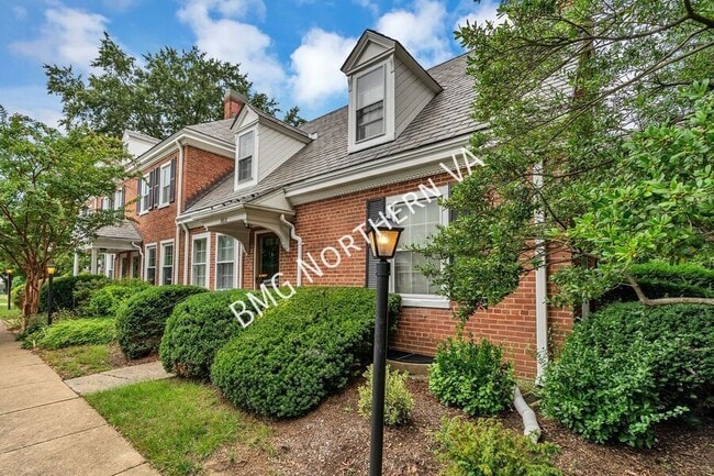 Photo - 3612 S Taylor St