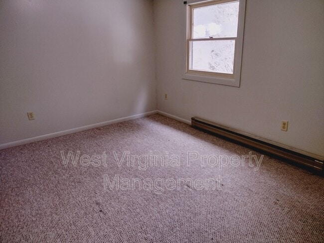 Photo - 184 Wyndale Dr Unit 23