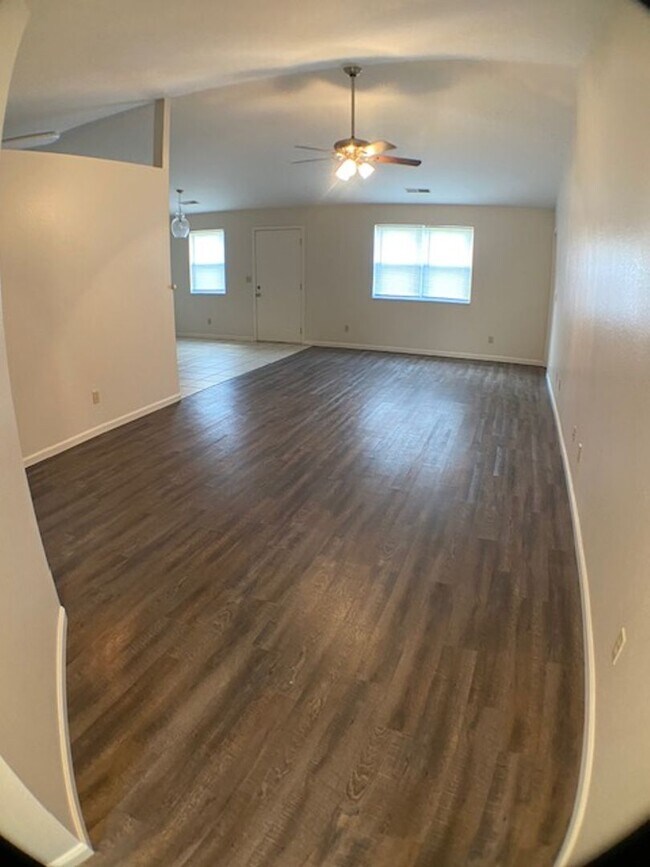 Photo - 2bd/2ba apartment available