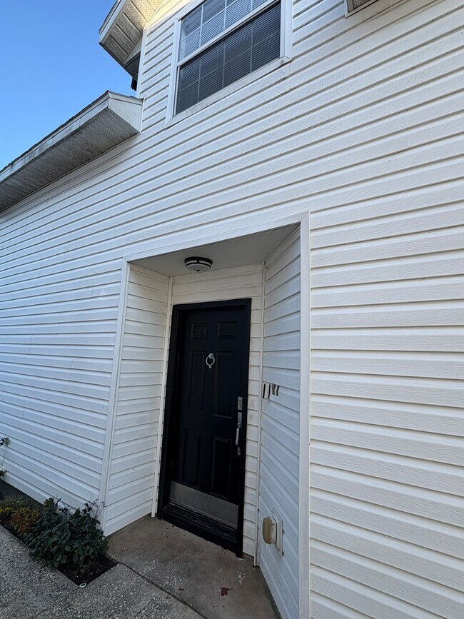 Photo - Beautiful 3 Bedroom Home in Groveland, FL!