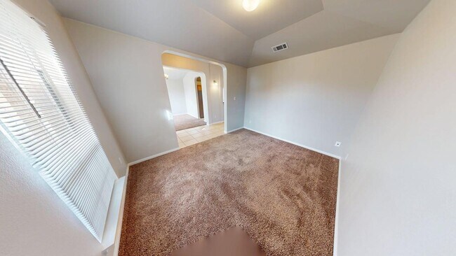Photo - 601 Cattail Cir