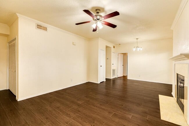 Photo - 921 Marine St Condo Unit 221