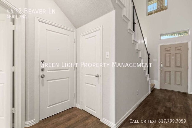 Photo - 4432 Beaver Ln