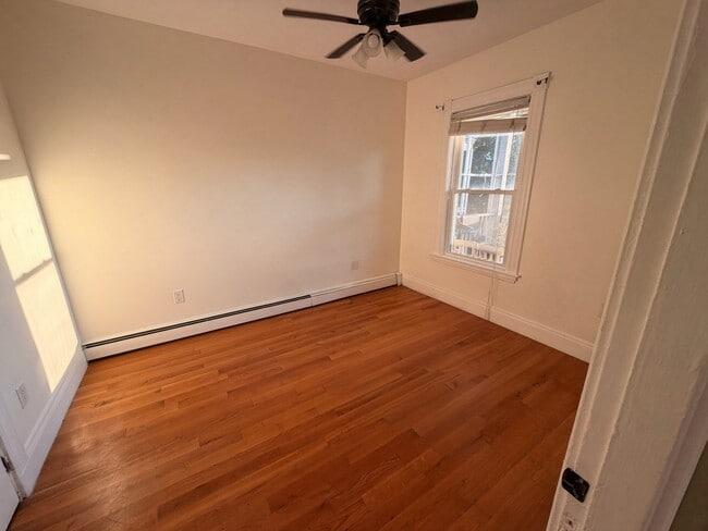 3 Spring Garden St Unit 3