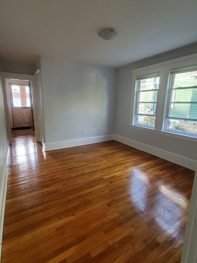 Photo - 13 Olcott St Rental