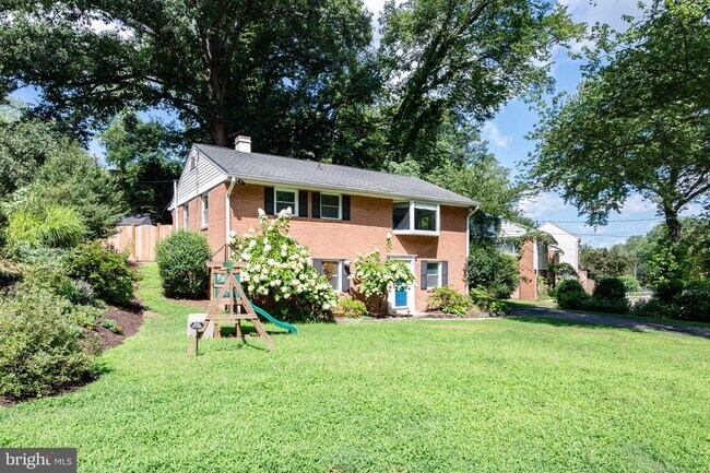 Photo - 6508 Berkshire Dr