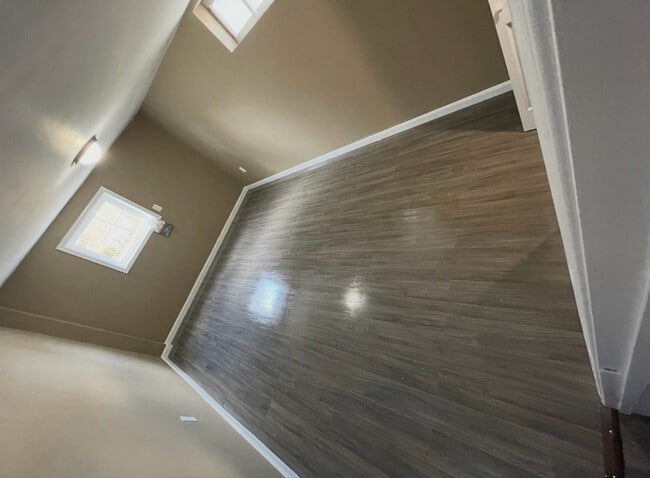 Photo - 1606 Parham Rd