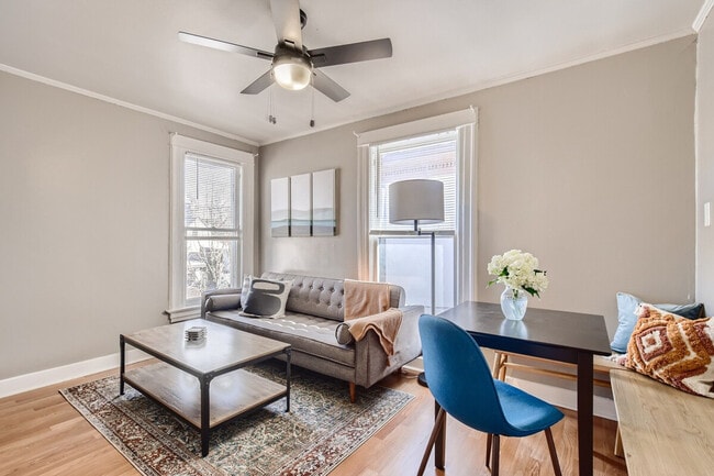 Building Photo - 1244 York St