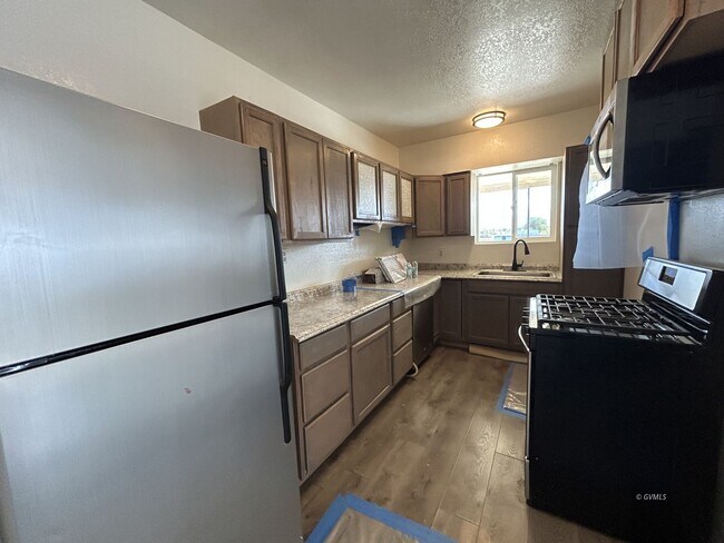 480 E U.S. Hwy 70