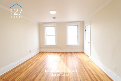 Building Photo - Private 1 Bed 1 Bath Unit Upper