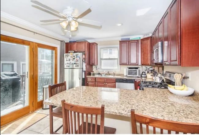 Photo - 4 Patterson St