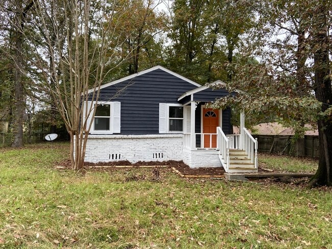 Building Photo - 1442 Bass Ave