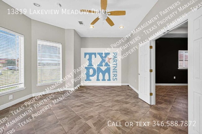 Photo - 13819 Lakeview Meadow Dr