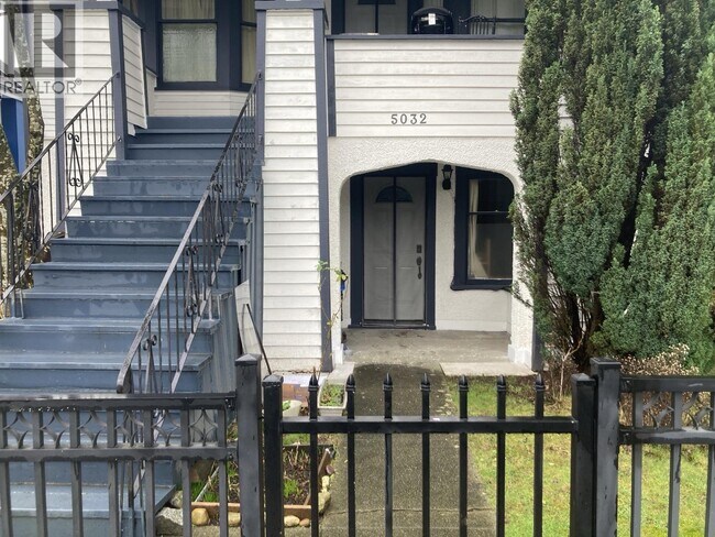 Photo - 5032 Fraser St Unité Garden