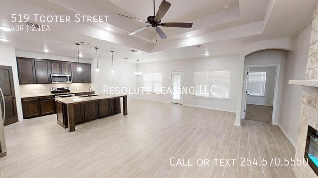 Photo - 519 Tooter St