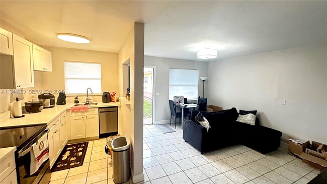 Photo - 2651 NW 13th St Unit 41