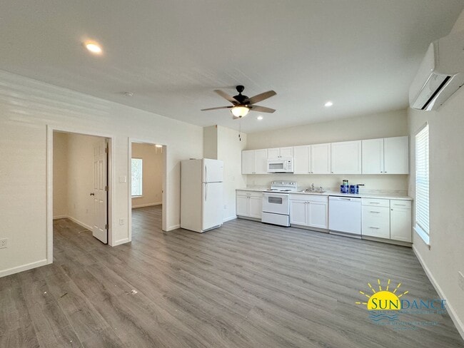 Photo - BRAND NEW CONSTRUCTION, centrally located duplex!