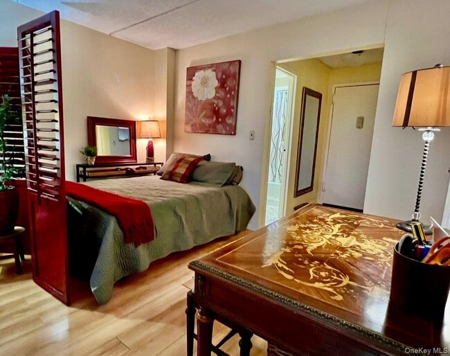 Photo - 1 David Ln Unit 7L