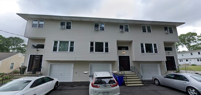 Building Photo - 90 Alice St Unit 1